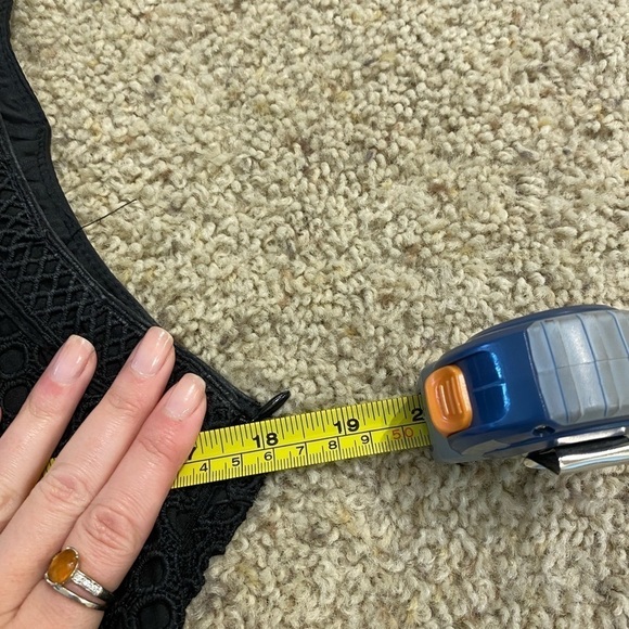 Bardot Women’s V Neck Eyelet Sheath Dress Black Size M Workwear Business Dress - Picture 8 of 12